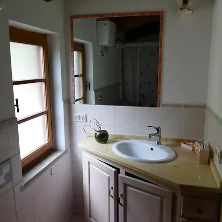 Apartment La Casa Delle Rose *