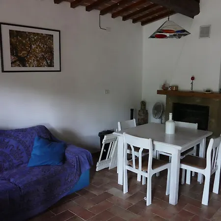 La Casa Delle Rose Montescudaio